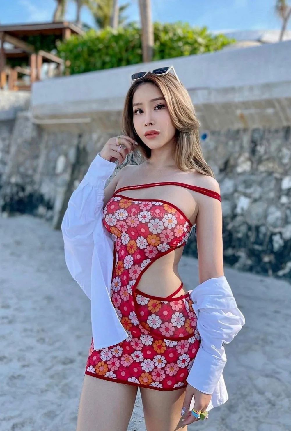 Kariny - Escort London