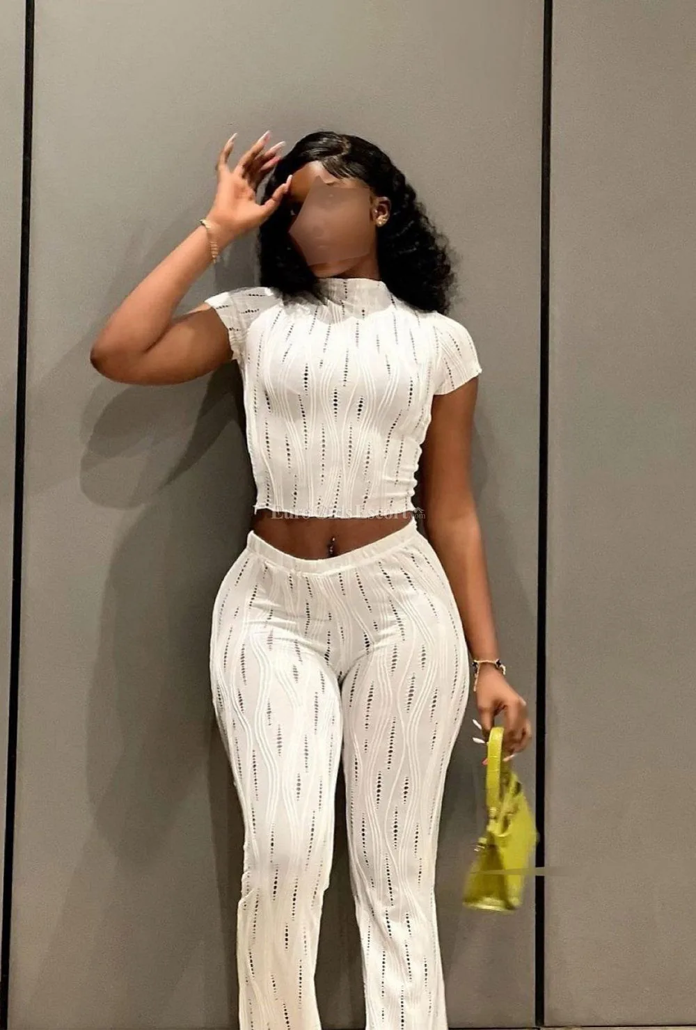 Peachy Perfect - Escort London